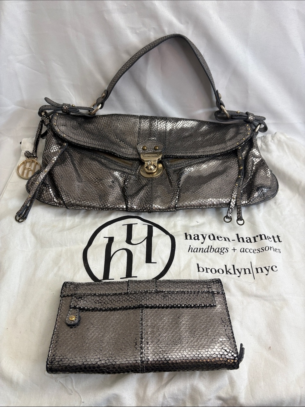 HAYDEN HARNETT Lizard Textured Silver Pewter Metallic Leather Shoulder Bag